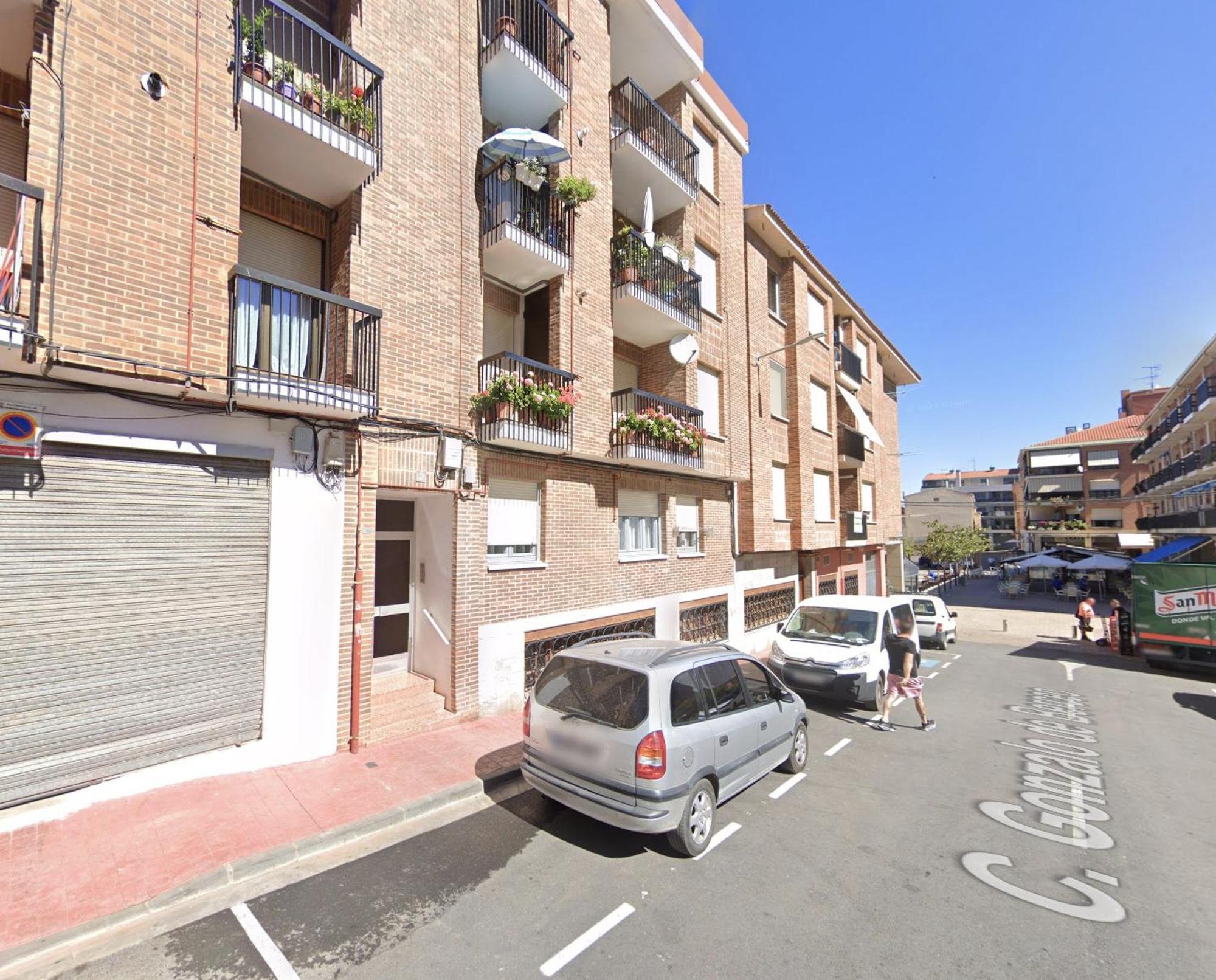 Albelda Plaza * Albelda De Iregua